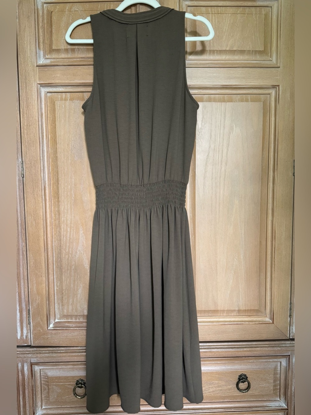 Brochu Walker Francine Dress – Olive/Taupe Sleeveless Smocked Midi Dress Size M - Picture 3 of 8